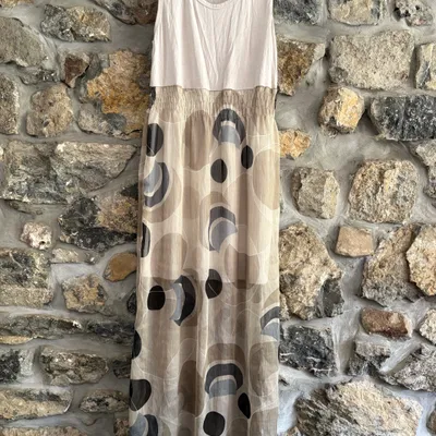 Robe à motifs brun et beige taille M 